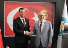 Manisa Büyükşehir'de Ferdi Zeyrek Dönemi Başladı